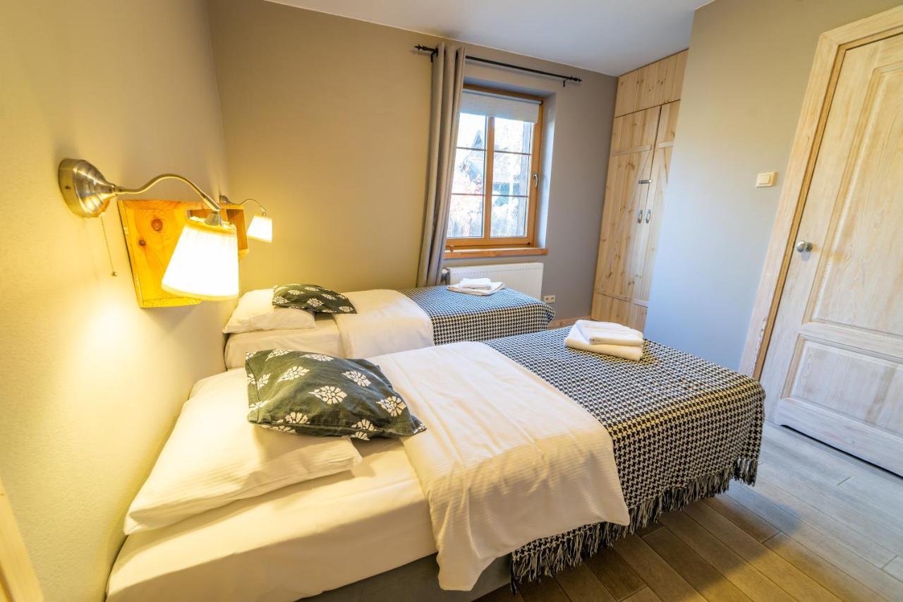 Gosciniec Szuwary Apartment Krutyn Bagian luar foto